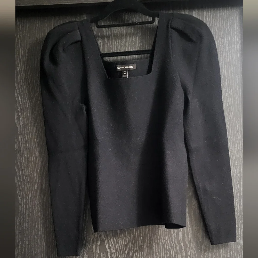 Elegant Black Square-Neck Puff-Sleeve Sweater Top| Banana Republic